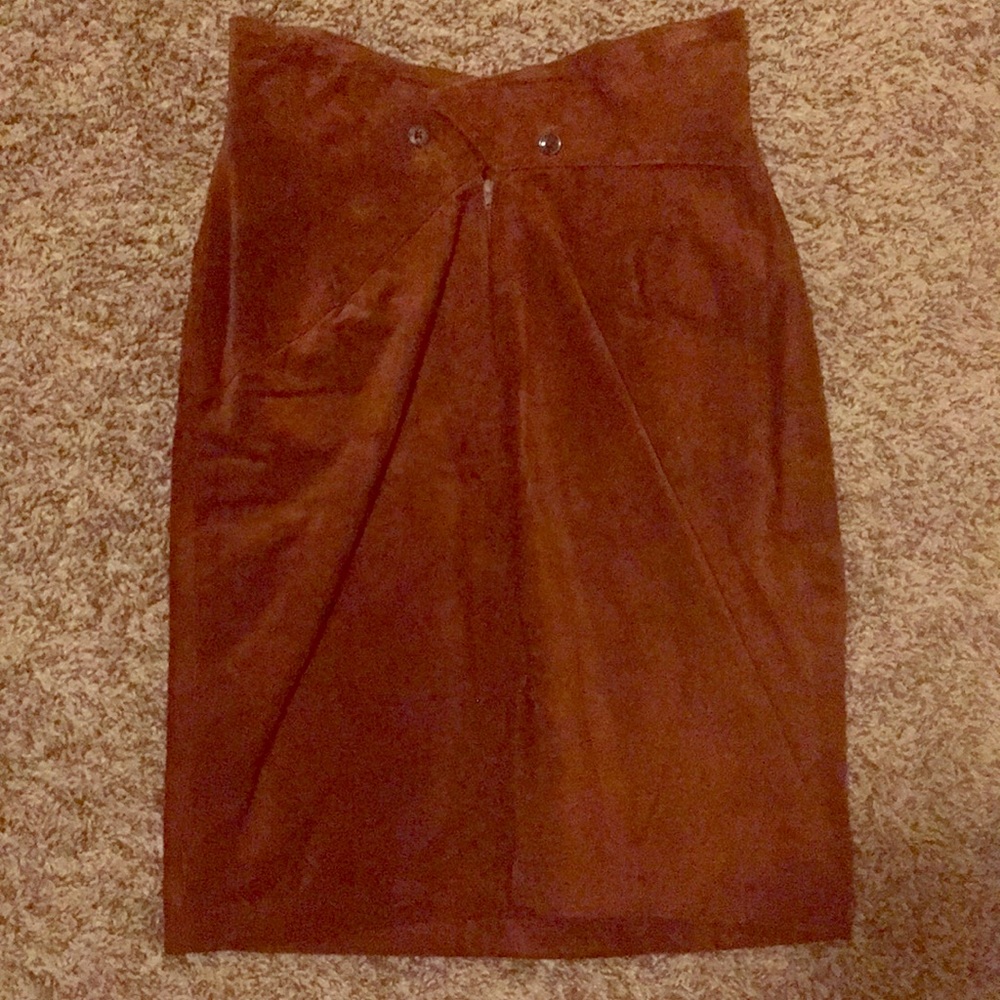 Brown skirt